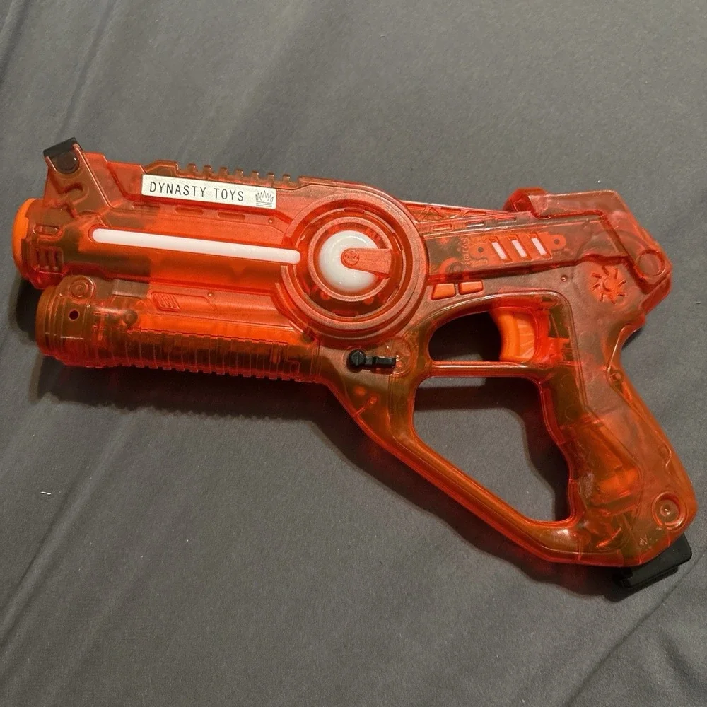 Canhui TOYS Laser Tag Dynasty Special Edition Laser Tag Blaster Used - Red